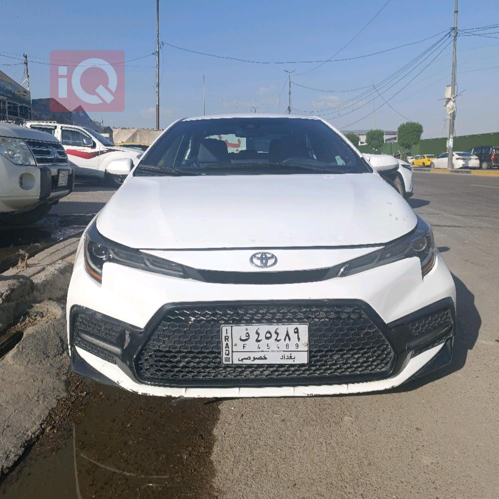 تۆیۆتا کۆرۆلا